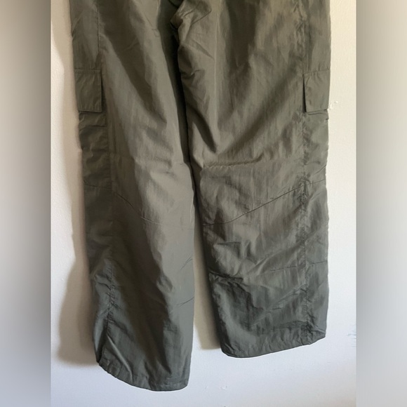 YOUNGLA brand new CARGO (L) eucalyptus color - Picture 2 of 15